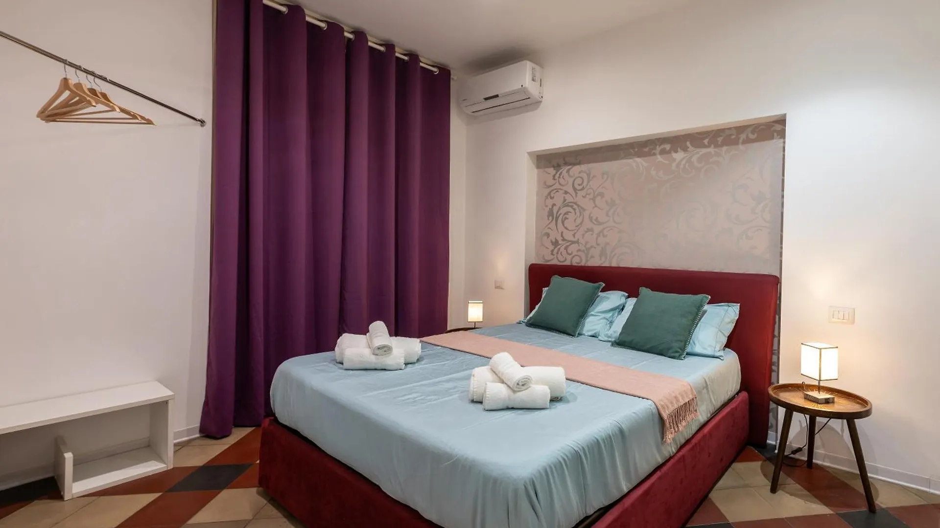 Palazzo Bicocca Rooms Catania 0*,  Italien